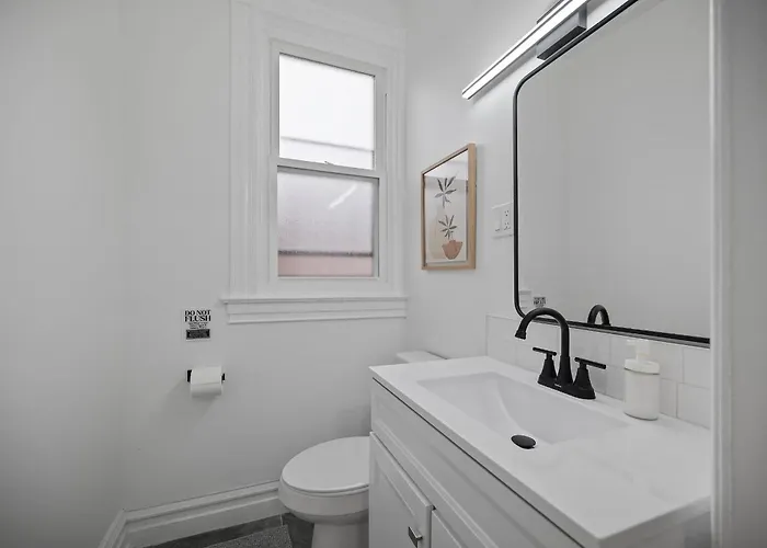 Shadyside, !h Modern And Bright Private Bedroom With Shared Bathroom Homestay Pittsburgh